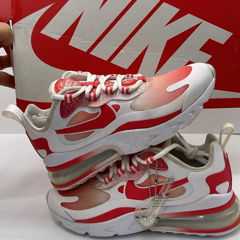 Nike WMNS Sneakers AIR MAX 270 REACT SE
WHITE/TRACK RED-BARELY ROSE BV3387 100 - Picture 15 of 16